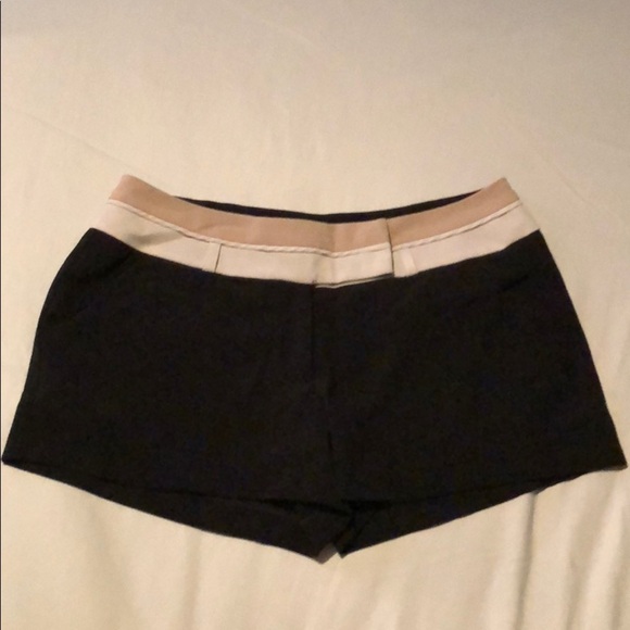 XOXO Dressy Shorts - Picture 1 of 3
